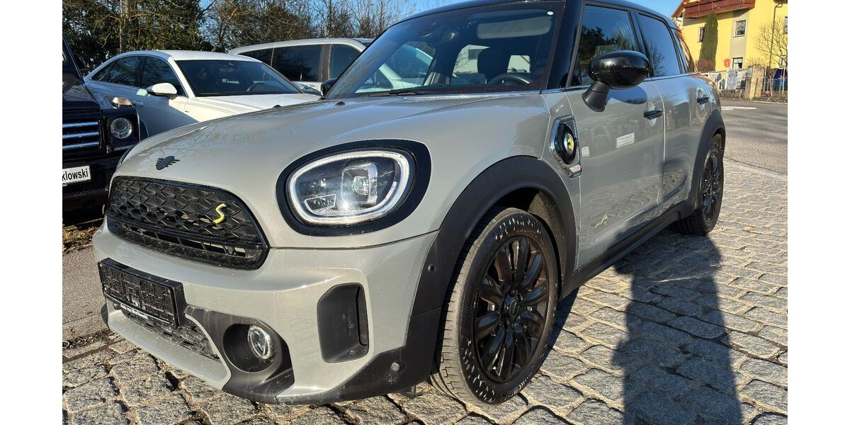 Mini Cooper Countryman 52.285 km 27.880 &euro; Haßfurt 97437