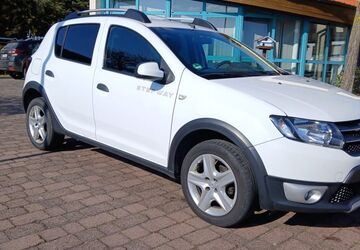 Dacia Sandero 252.000 km 3.990 &euro; Grafenrheinfeld 97506