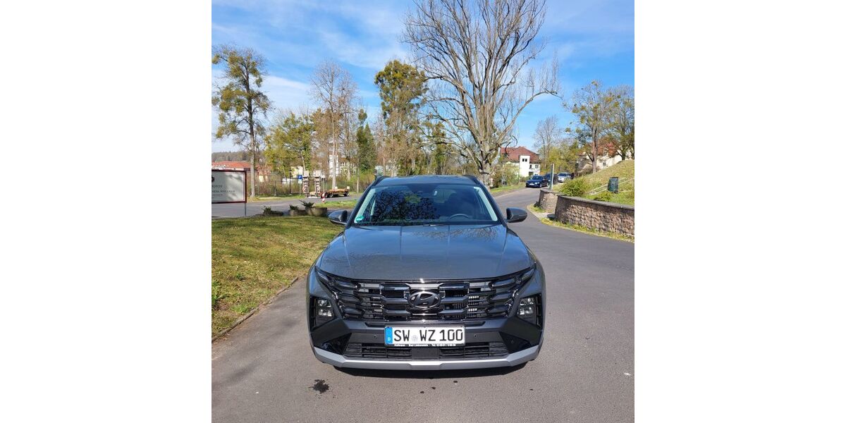 Hyundai TUCSON 10.800 km 31.200 &euro; Grafenrheinfeld 97506