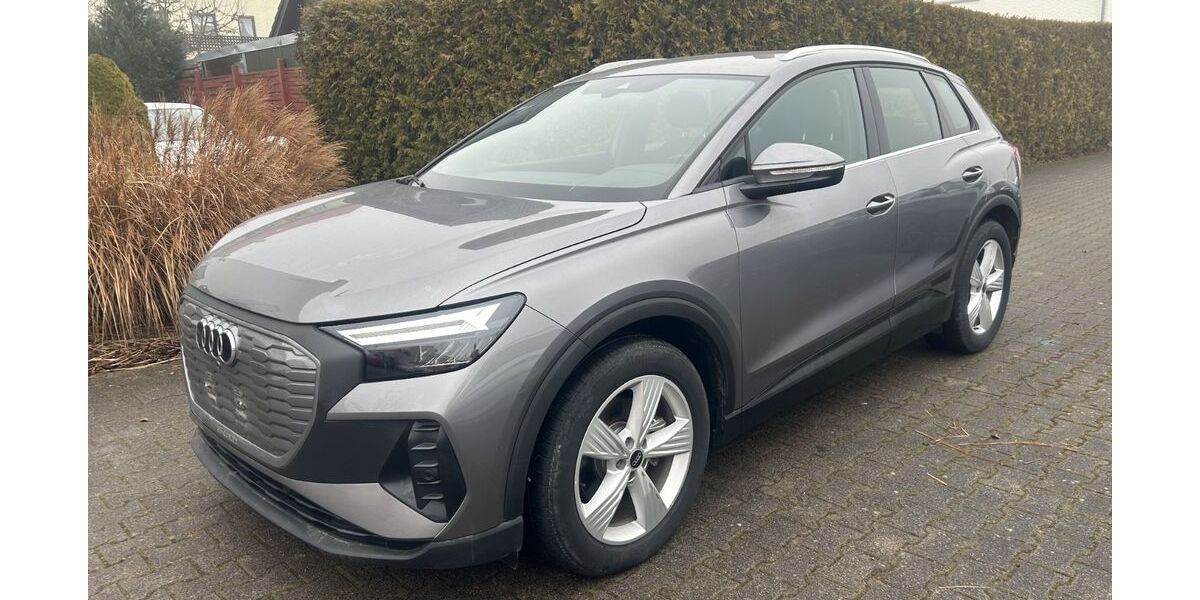 Audi Q4 e-tron 11.650 km 24.990 &euro; Niederlauer 97618