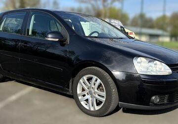 VW Golf 182.000 km 2.799 &euro; Niederwerrn 97464