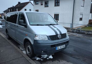 VW T5 Caravelle 284.000 km 4.990 &euro; Gochsheim 97469