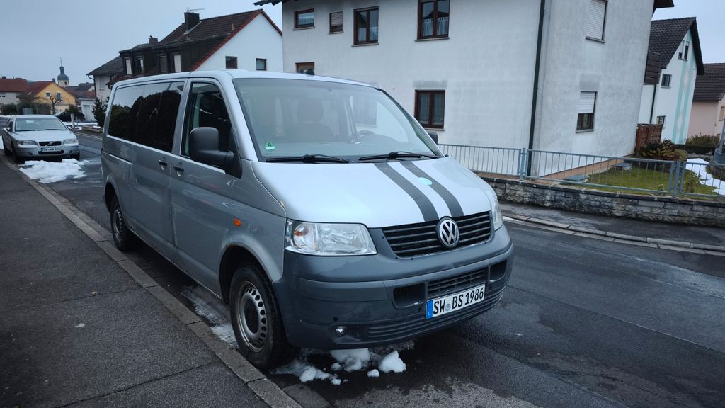 VW T5 Caravelle 284.000 km 4.990 &euro; Gochsheim 97469