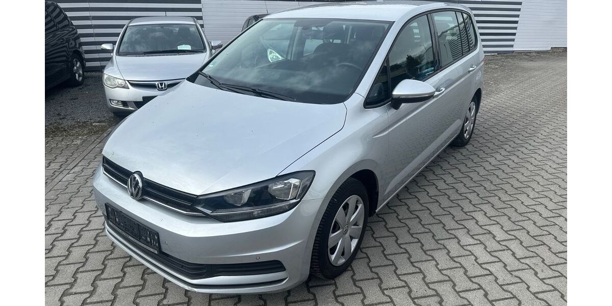 VW Touran 197.847 km 8.999 &euro; Schweinfurt 97424