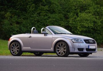 Audi TT 98.500 km 28.500 &euro; Schweinfurt 97422