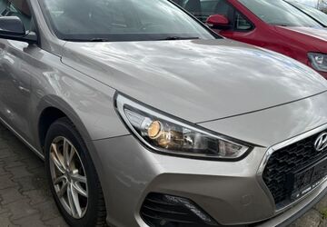 Hyundai i30 167.300 km 8.990 &euro; Niederwerrn 97464