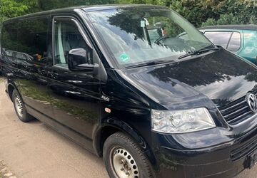 VW T5 Transporter 325.500 km 6.450 &euro; Schweinfurt 97422