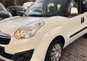 Opel Combo 126.635 km 8.480 &euro; Haßfurt 97437