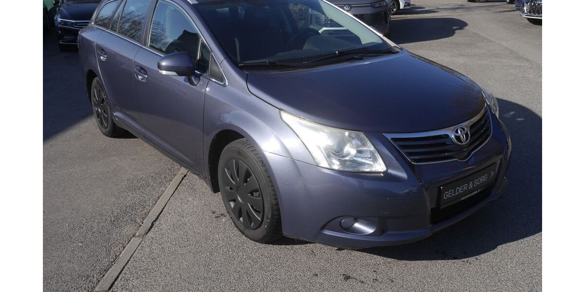 Toyota Avensis 369.902 km 2.500 &euro; Haßfurt 97437