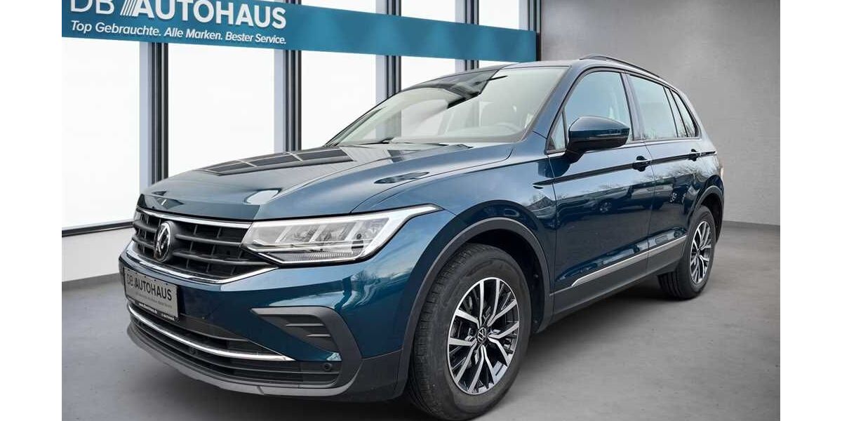 VW Tiguan 49.276 km 28.570 &euro; Schweinfurt 97424