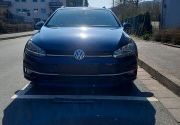 VW Golf 124.000 km 14.600 &euro; Bad Kissingen 97688