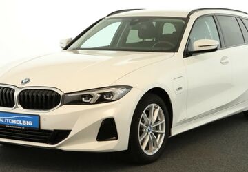 BMW 320 57.500 km 25.990 &euro; Donnersdorf 97499